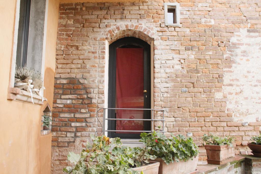 ロベッコ・スル・ナヴィーリオBorgo Archintoアパートメント エクステリア 写真